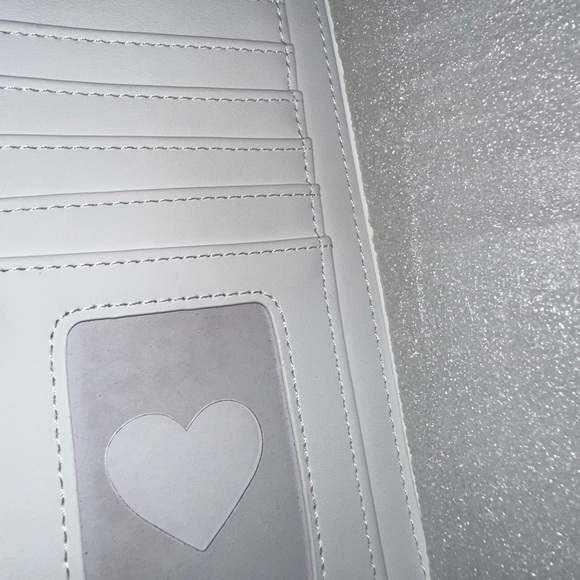 Sequin Mininie Mouse wallet - Picture 6 of 6